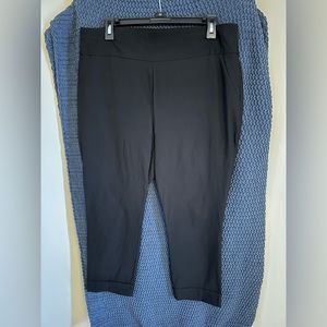 7th Avenue Design Studio New York & Company Black Capris